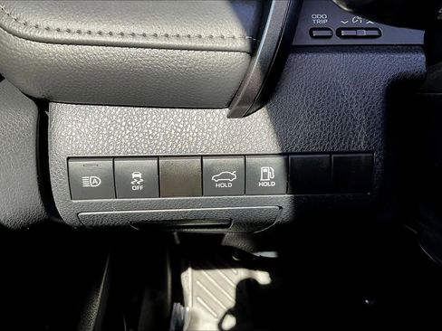 Certified 2024 Toyota Camry SE FWD image 33