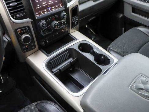 Used 2018 RAM 1500 Lone Star image 40