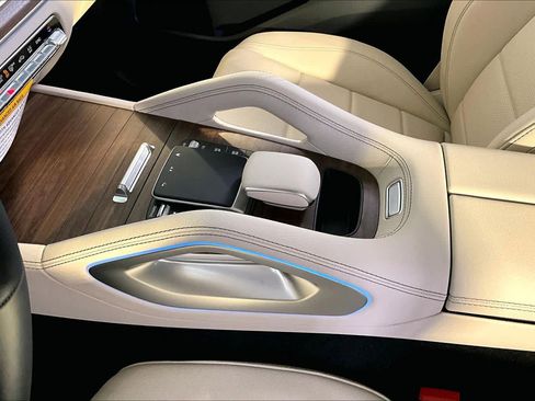 New 2026 Mercedes-Benz GLE 350 4MATIC image 10