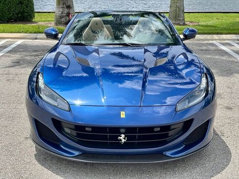 Used 2020 Ferrari Portofino RWD image 3