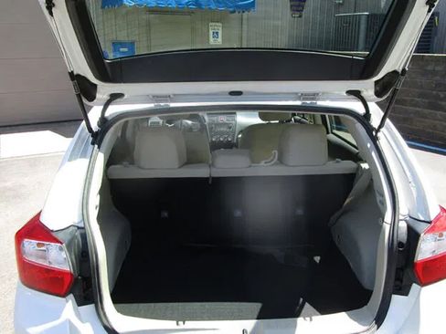 Used 2014 Subaru Impreza 2.0i AWD/4WD image 11
