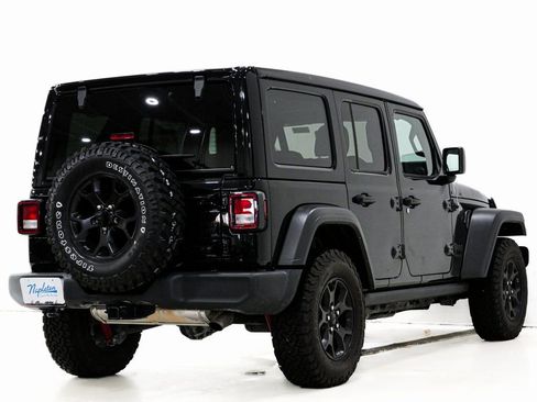 Used 2022 Jeep Wrangler Unlimited Sport image 7