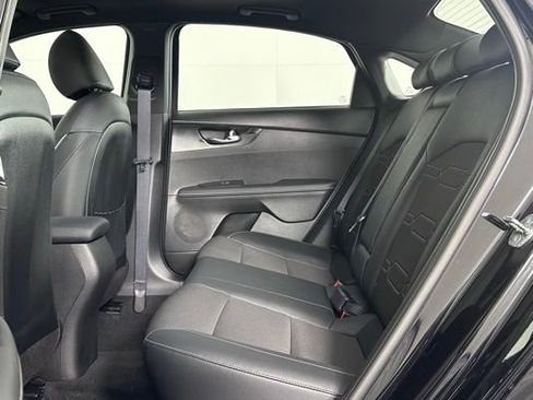 Used 2023 Kia Forte GT-Line w/ GT-Line Premium Package FWD image 21