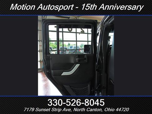 Used 2017 Jeep Wrangler Unlimited Sport AWD/4WD image 35