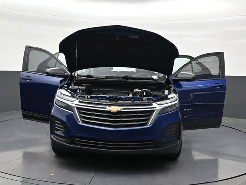 Used 2023 Chevrolet Equinox LS FWD image 36