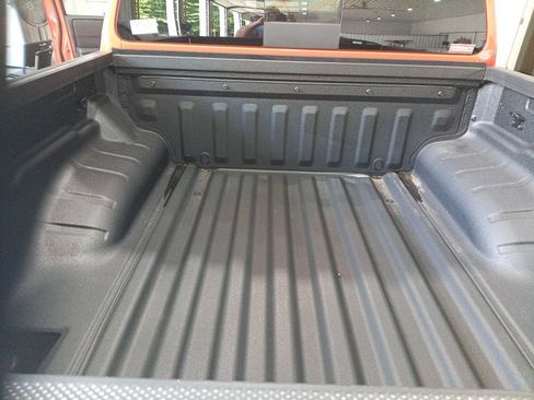 Used 2025 Nissan Frontier PRO-4X w/ Black Accent Package AWD/4WD image 11