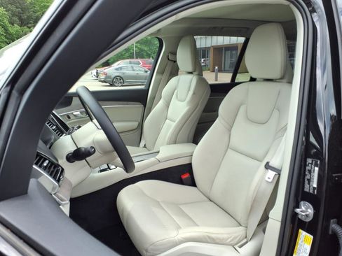 Certified 2023 Volvo XC90 T8 Plus w/ Protection Package image 3