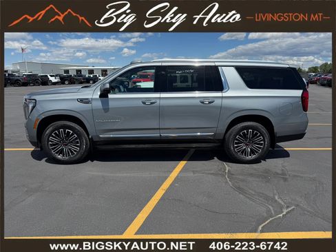 Used 2026 GMC Yukon XL Elevation w/ Elevation Premium Package AWD/4WD image 4