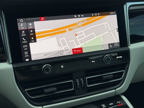 Certified 2023 Porsche Macan Turbo image 20