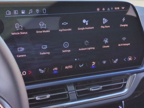 New 2026 Chevrolet Equinox EV LT image 38