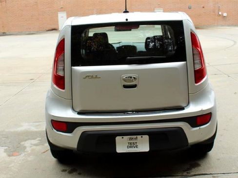 Used 2013 Kia Soul image 5