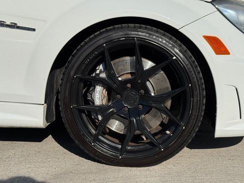 Used 2014 Mercedes-Benz C 63 AMG Sedan image 6