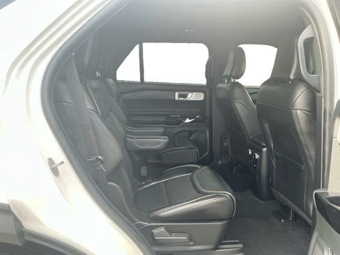Certified 2022 Ford Explorer ST w/ Equipment Group 401A AWD/4WD image 23