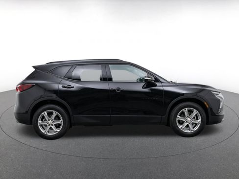 Used 2026 Chevrolet Blazer LT FWD image 10