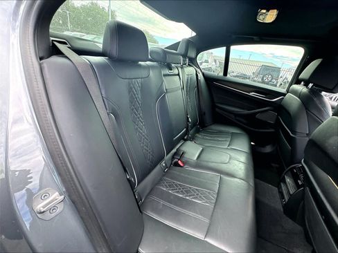Used 2023 BMW 530e w/ Premium Package RWD image 25