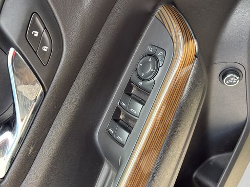 Used 2019 GMC Acadia SLE w/ Driver Alert Package I FWD image 21