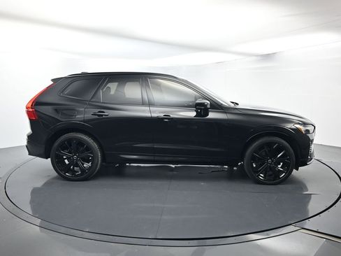 Used 2024 Volvo XC60 B5 Ultimate w/ Protection Package Premier AWD/4WD image 16