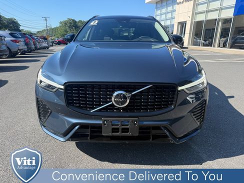 Used 2025 Volvo XC60 B5 Plus w/ Protection Package Premier AWD/4WD image 3