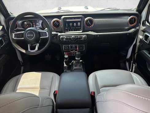 Used 2023 Jeep Gladiator Mojave w/ Cold Weather Group AWD/4WD image 19