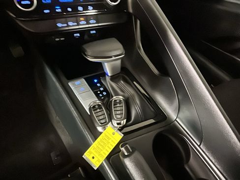 Used 2022 Hyundai Elantra SEL FWD image 24