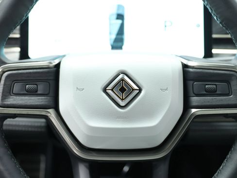 Used 2024 Rivian R1S Adventure AWD/4WD image 26