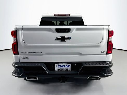 Used 2024 Chevrolet Silverado 1500 LT Trail Boss w/ LT Trail Boss Premium Package AWD/4WD image 6