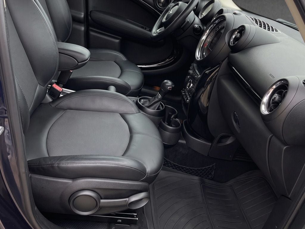 Used 2016 MINI Cooper Countryman S FWD image 5
