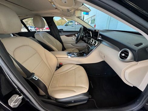 Used 2018 Mercedes-Benz C 300 Sedan image 15