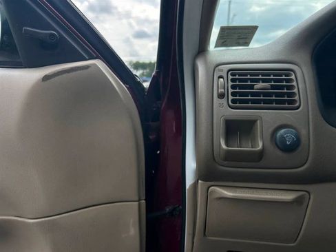 Used 1998 Toyota Corolla LE image 17