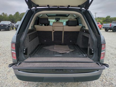 Used 2021 Land Rover Range Rover AWD/4WD image 31