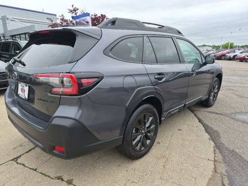 Certified 2025 Subaru Outback Onyx Edition AWD/4WD image 5