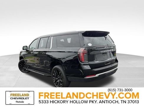 Used 2025 Chevrolet Suburban LS AWD/4WD image 5