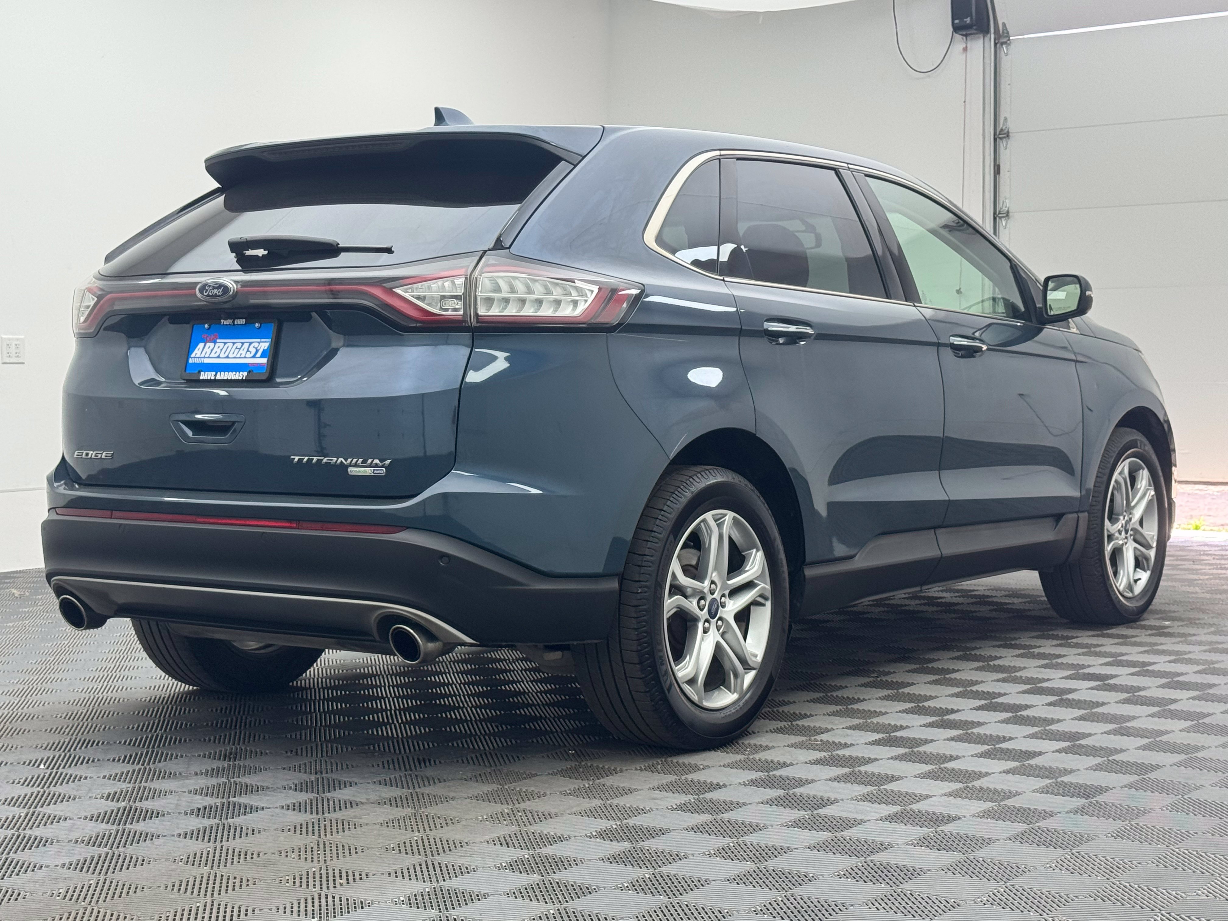 Used 2016 Ford Edge Titanium w/ Equipment Group 301A AWD/4WD image 10