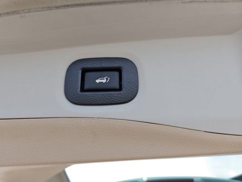 Used 2020 Nissan Rogue SL w/ Premium Package AWD/4WD image 31