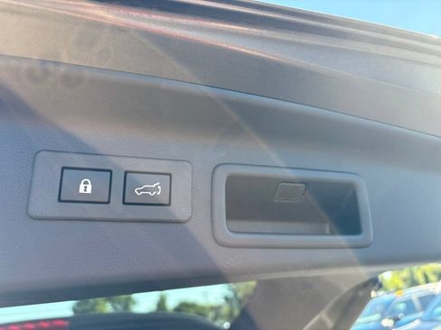 Certified 2026 Subaru Forester Premium AWD/4WD image 23