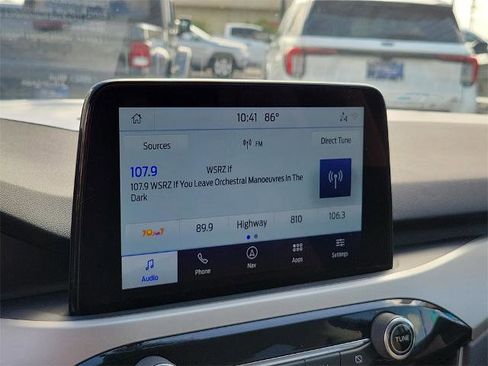 Certified 2022 Ford Escape SE w/ SE Sport Appearance Package image 26