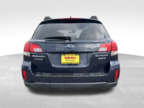 Used 2013 Subaru Outback 3.6R Limited image 8