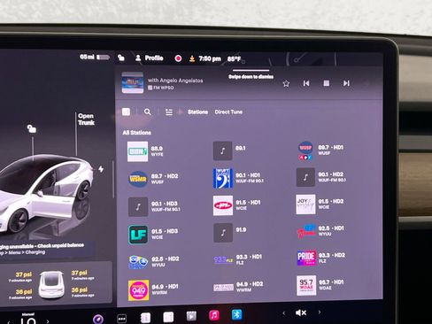 Used 2022 Tesla Model 3 Long Range AWD/4WD image 26