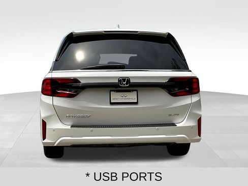 Used 2026 Honda Odyssey Elite image 6