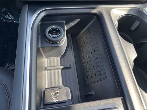 New 2025 Ford Expedition Max Active image 35