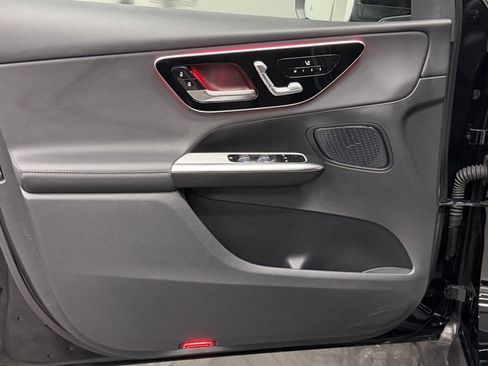 Certified 2025 Mercedes-Benz GLC 350e GLC 350e image 20