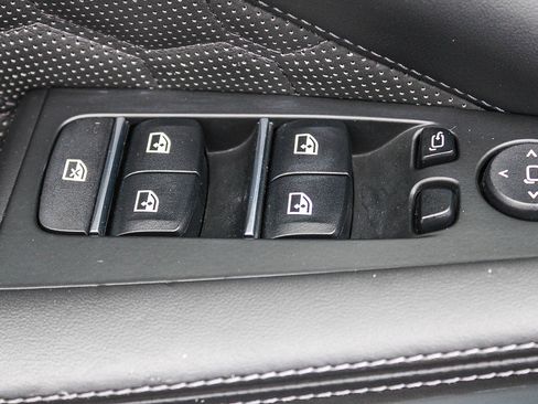 Used 2021 BMW X5 M w/ Executive Package AWD/4WD image 16