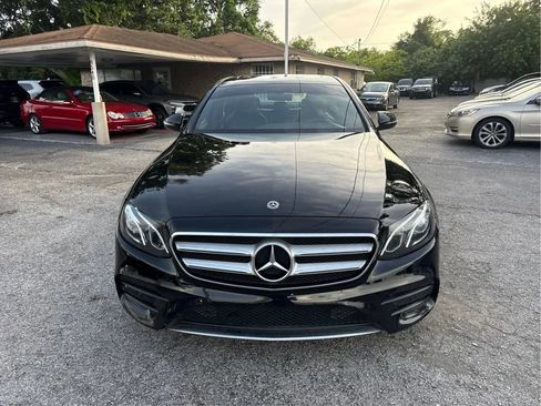 Used 2018 Mercedes-Benz E 300 4MATIC w/ Premium 1 Package image 2