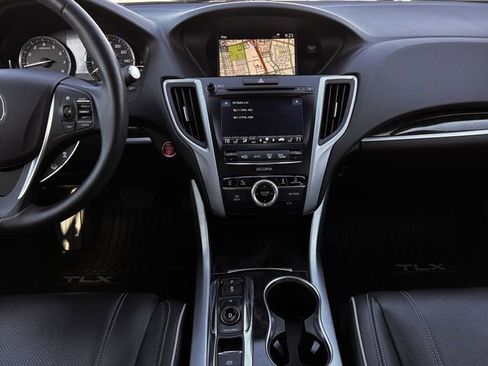 Used 2020 Acura TLX 3.5L Technology Pkg image 17