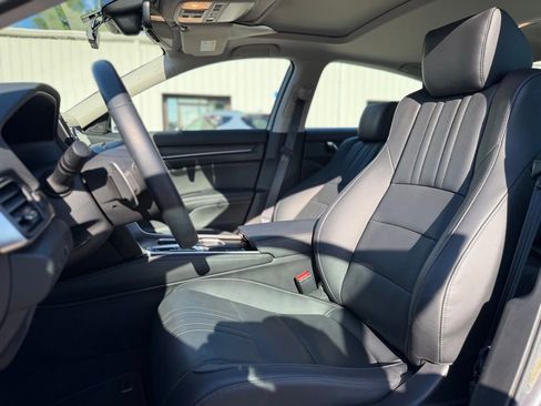 Used 2022 Honda Accord Touring image 15