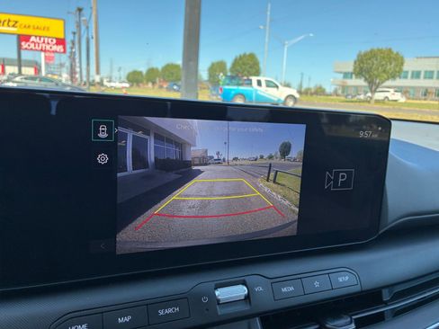 Used 2025 Kia K4 LXS image 22