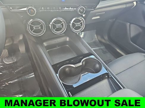 New 2024 Chevrolet Blazer EV LT image 24