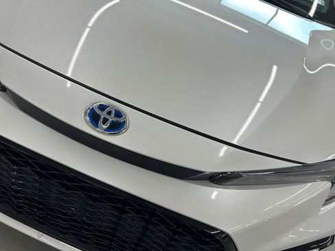 Used 2024 Toyota Corolla SE FWD image 16