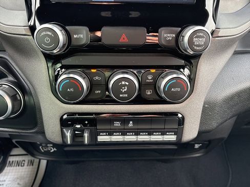 Used 2022 RAM 2500 Tradesman image 17