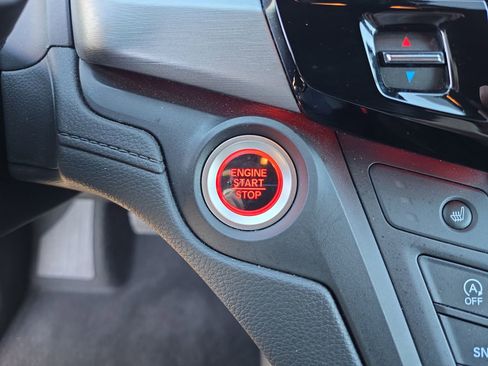 Used 2025 Honda Odyssey Sport-L image 27